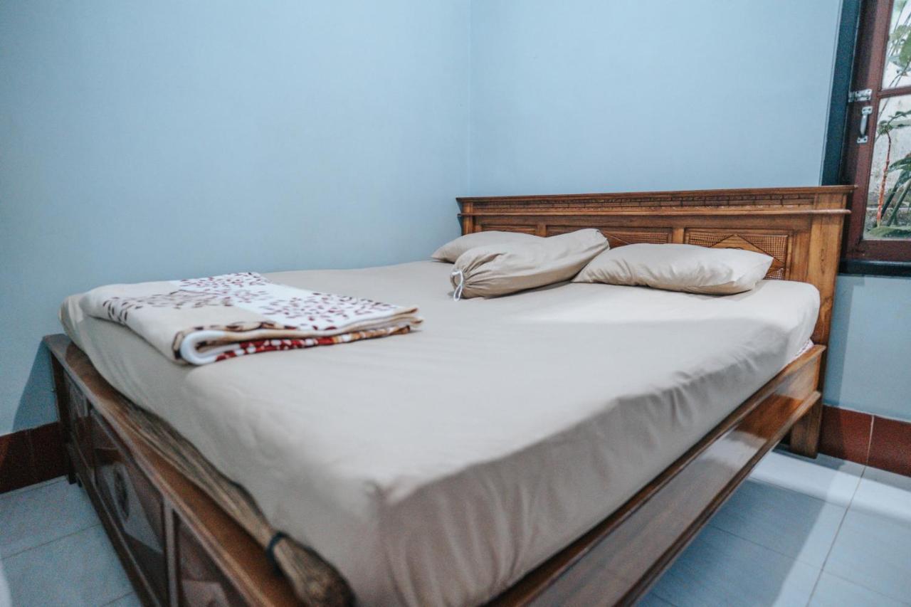Agus Hidden Homestay - Banjar Sweet Village Banyuwangi  Exterior photo