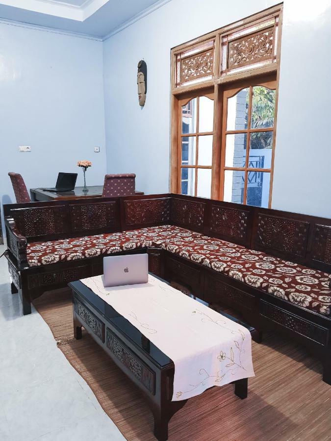 Agus Hidden Homestay - Banjar Sweet Village Banyuwangi  Exterior photo